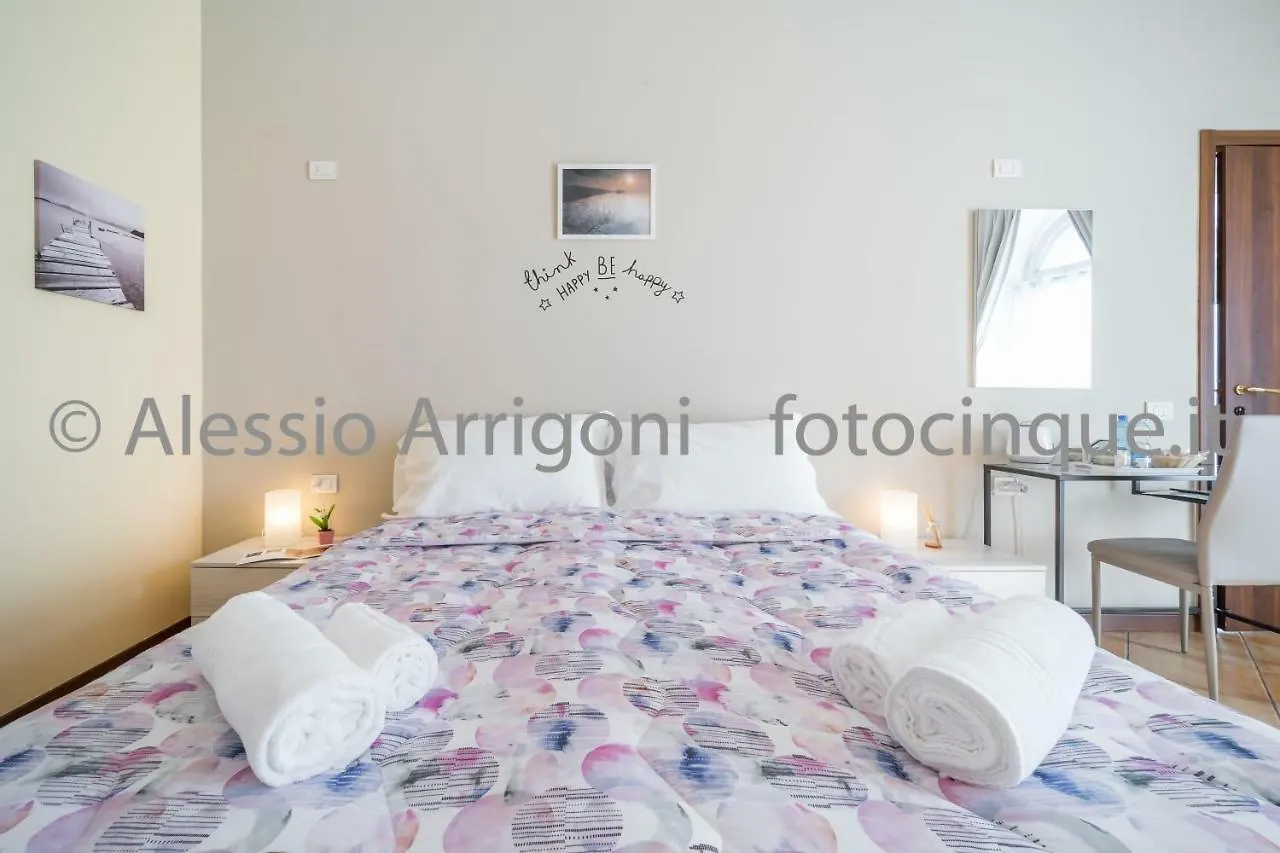 Hostal Bluelake Inn Olginate